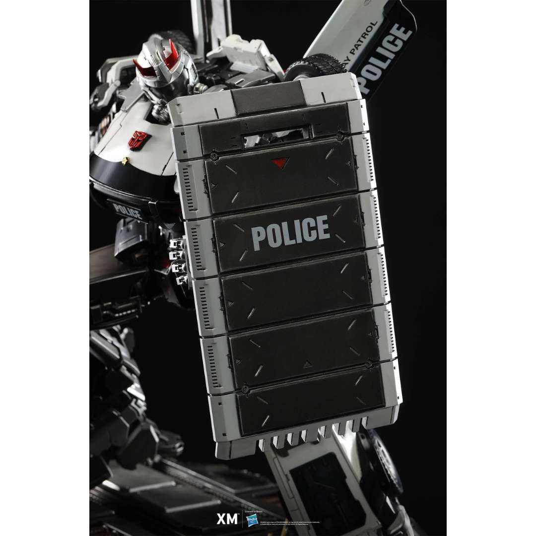 Transformers Prowl 1/10 Scale Statue by XM Studios -XM Studios - India - www.superherotoystore.com