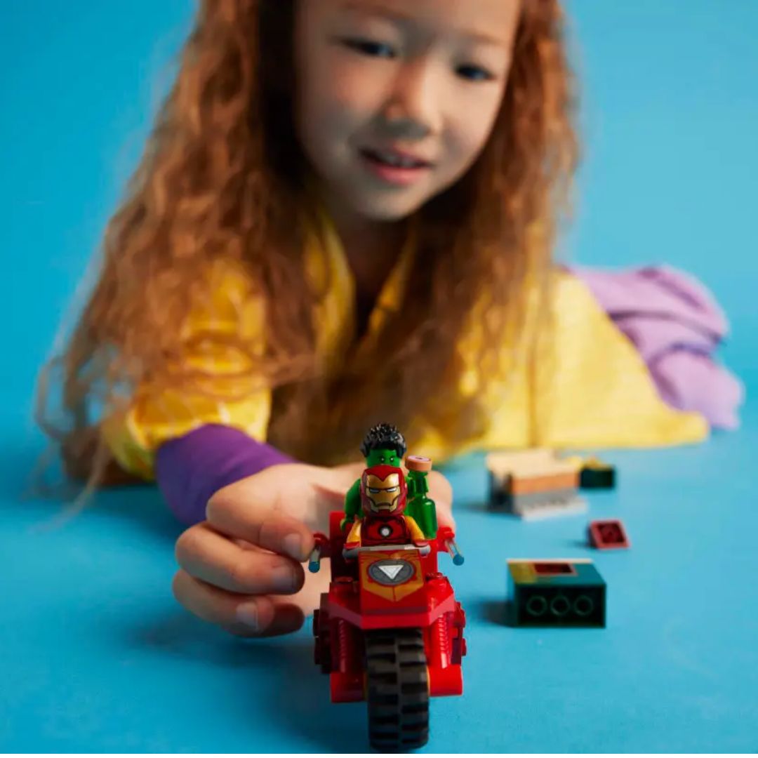 Iron Man With Bike And The Hulk By Lego By Lego -Lego - India - www.superherotoystore.com