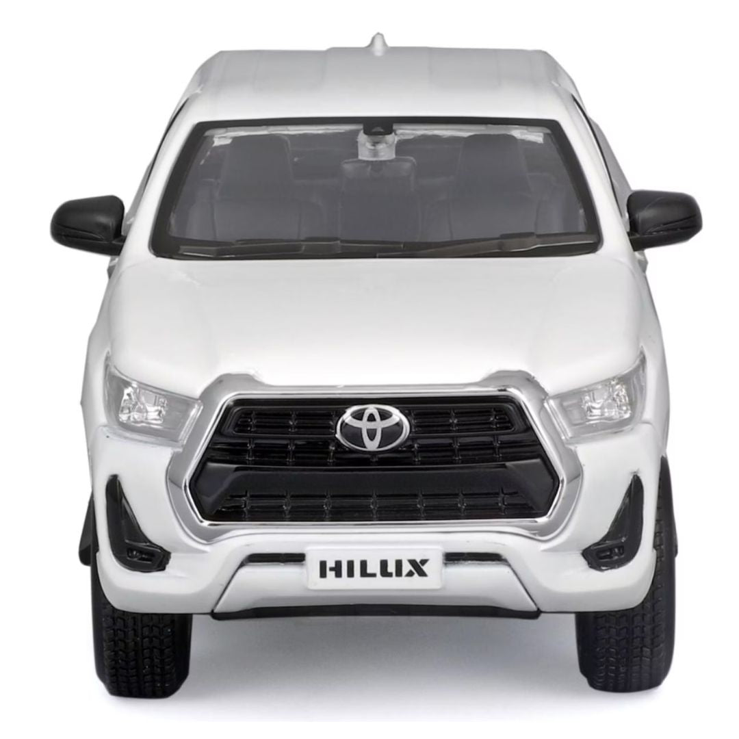 White Toyota Hilux 1:27 Scale Die-Cast Car by Maisto -Maisto - India - www.superherotoystore.com