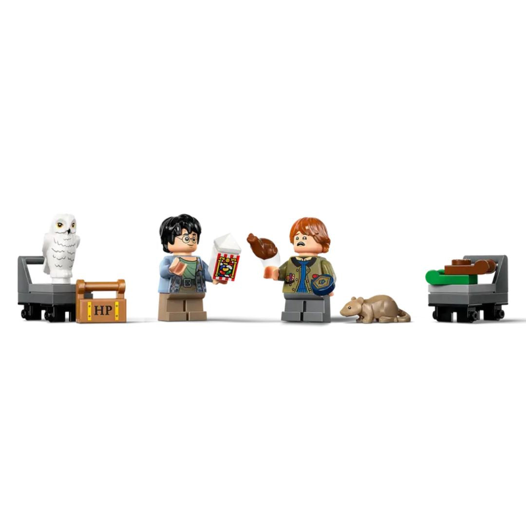 Harry Potter Book Nook: Hogwarts Express By Lego -Lego - India - www.superherotoystore.com