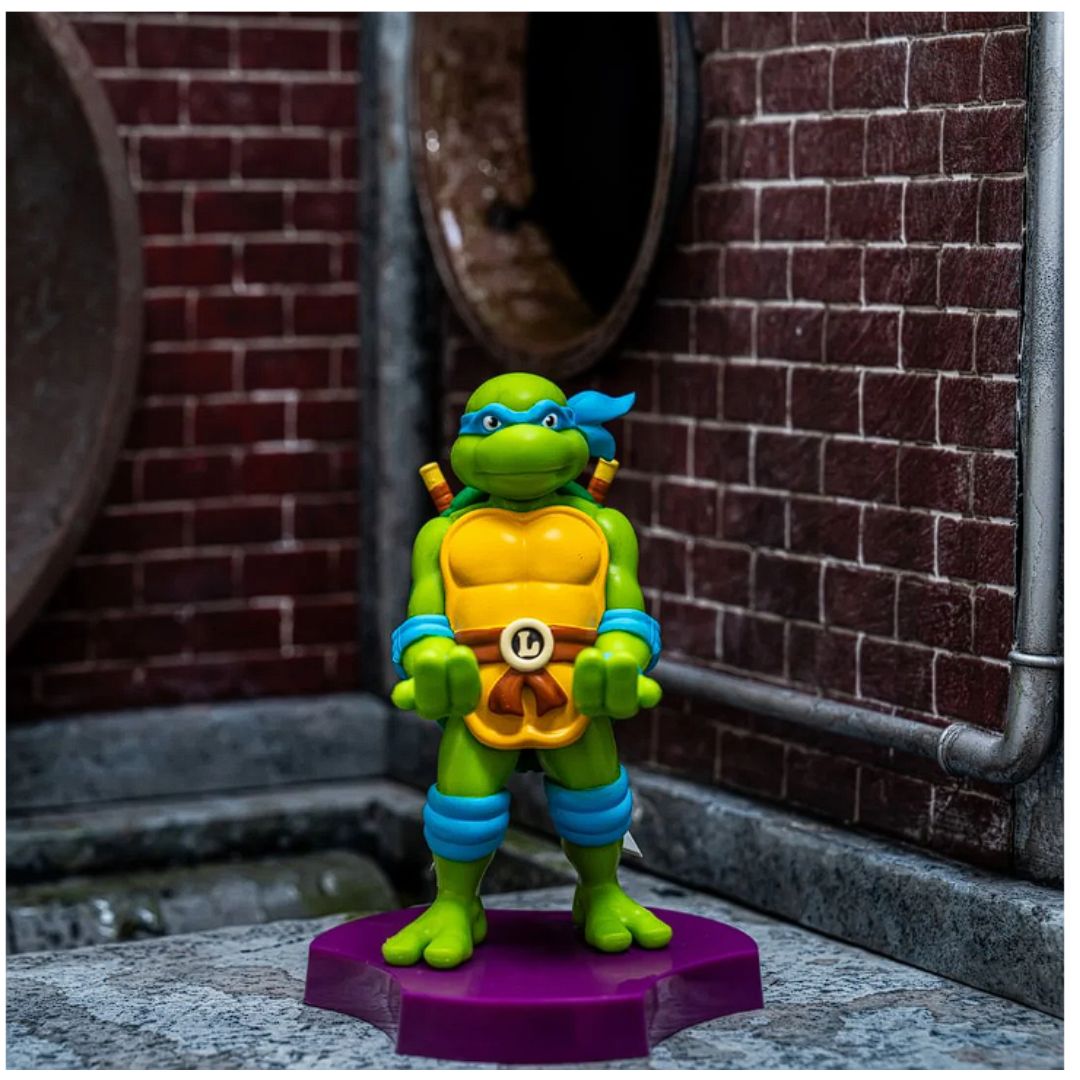 Tmnt: Leonardo Holdems, Mini Phone Stand And Device Holder By Exg Pro -EXG Pro - India - www.superherotoystore.com
