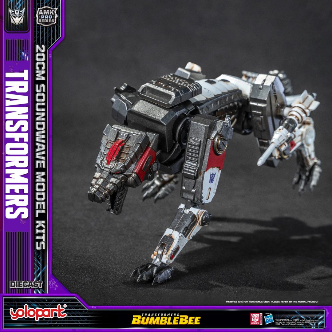 Transformers: Bumblebee Amk Pro Series 20Cm Soundwave Model Kit (Oversea Version) By Yolo Park -Yolo Park - India - www.superherotoystore.com
