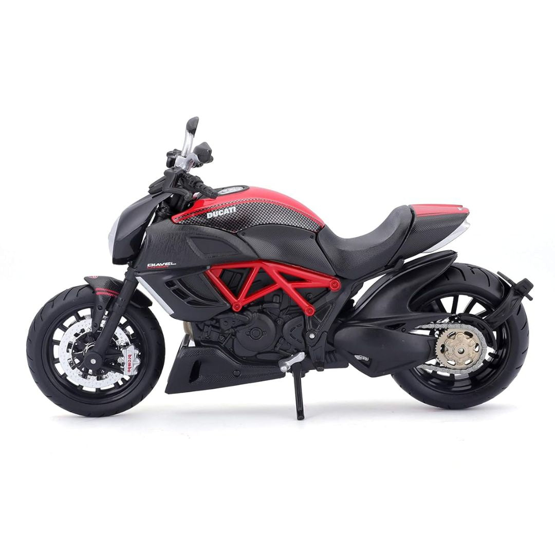 Black Ducati Diavel Carbon  1:12 Scale Bike by Maisto -Maisto - India - www.superherotoystore.com
