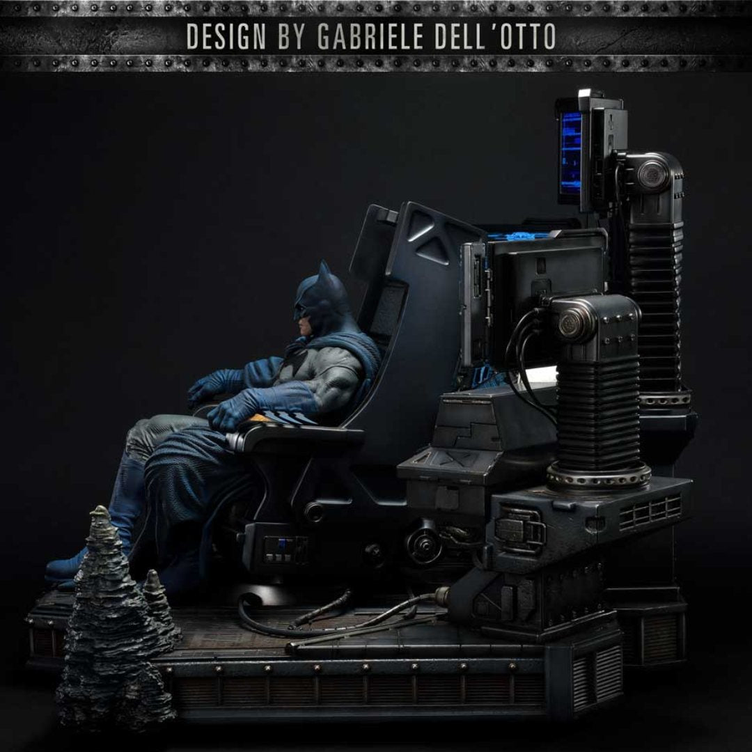 "Batman (Comics) Batman Tactical Throne Design by Gabriele Dell'Otto""  DX Bonus Version Statue by Prime1 Studios" -Prime 1 Studio - India - www.superherotoystore.com