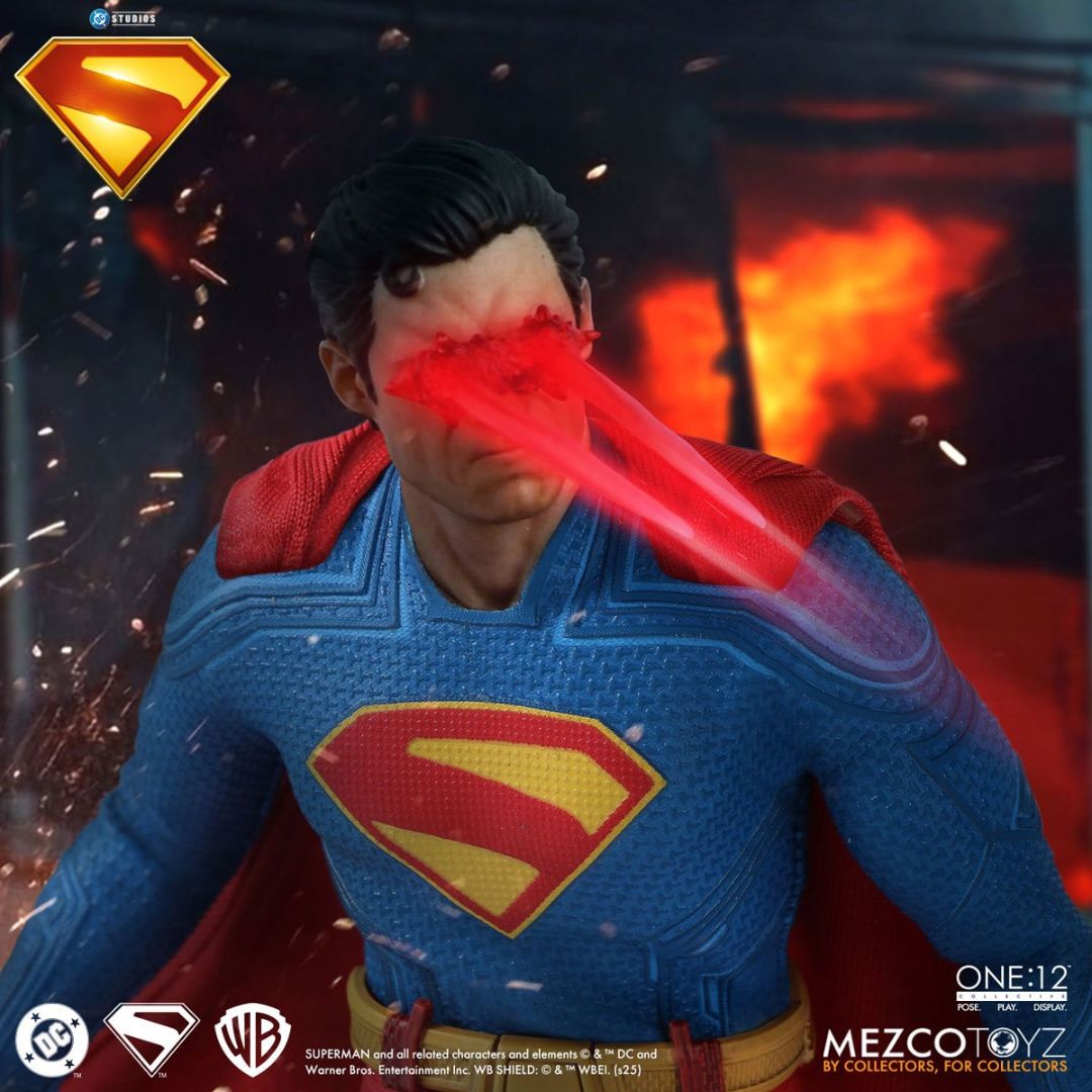 Superman 2025 Movie Version Superman And Little Krypton One:12 By Mezco Toys -Mezco Toys - India - www.superherotoystore.com