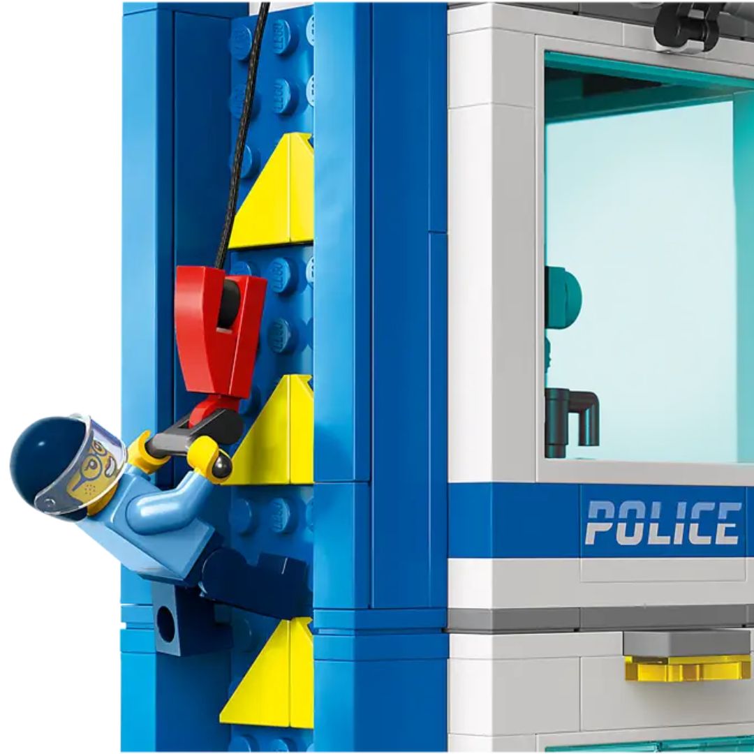 Police Training Academy by LEGO® -Lego - India - www.superherotoystore.com