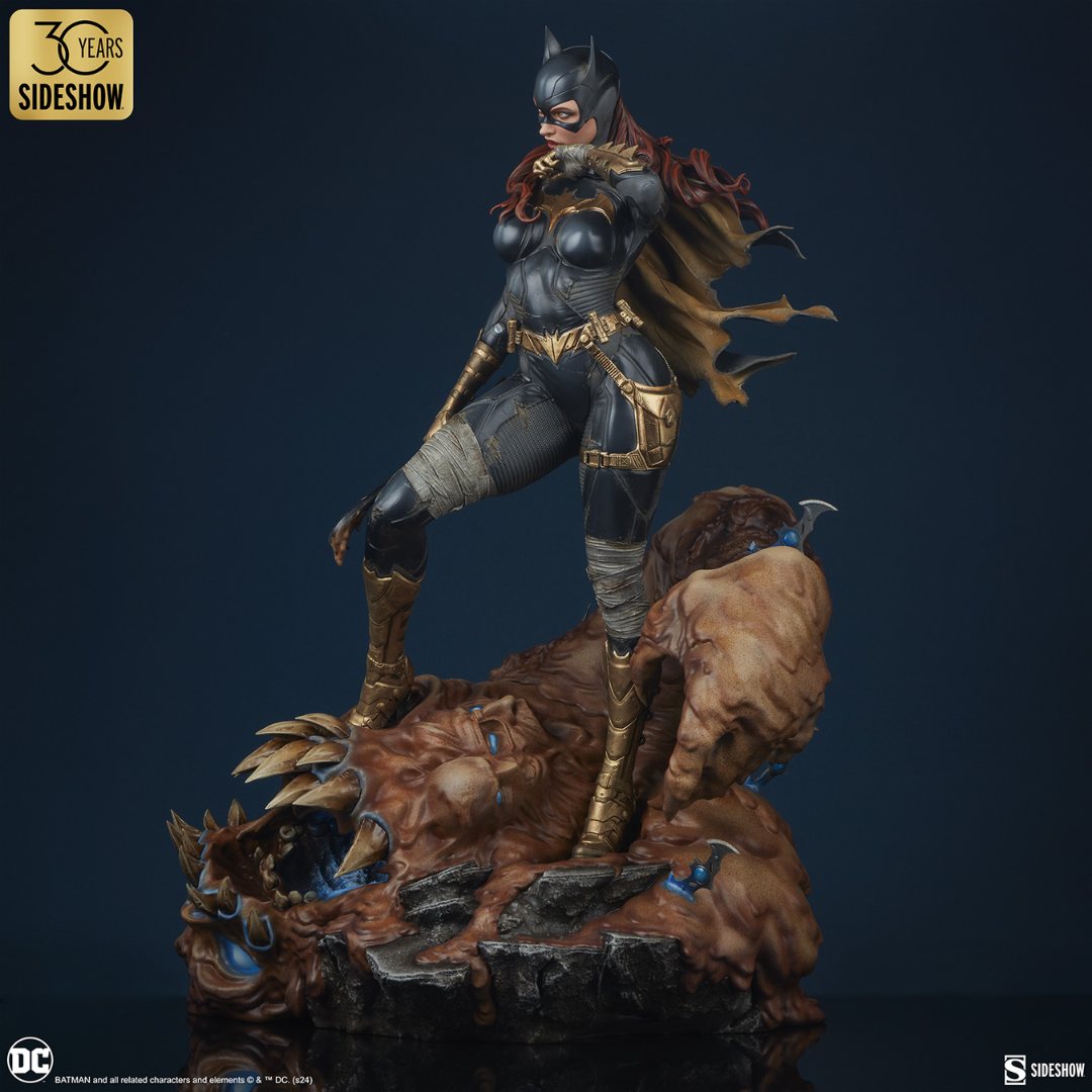 Batgirl Premium Format™ Statue by Sideshow Collectibles -Sideshow Collectibles - India - www.superherotoystore.com