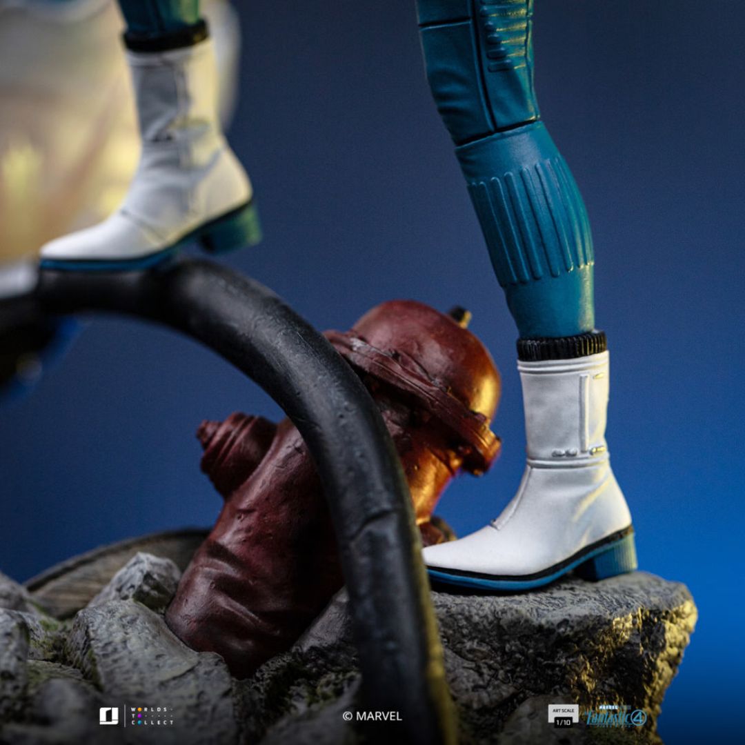 Invisible Woman Art Scale Statue By Iron Studios -Iron Studios - India - www.superherotoystore.com