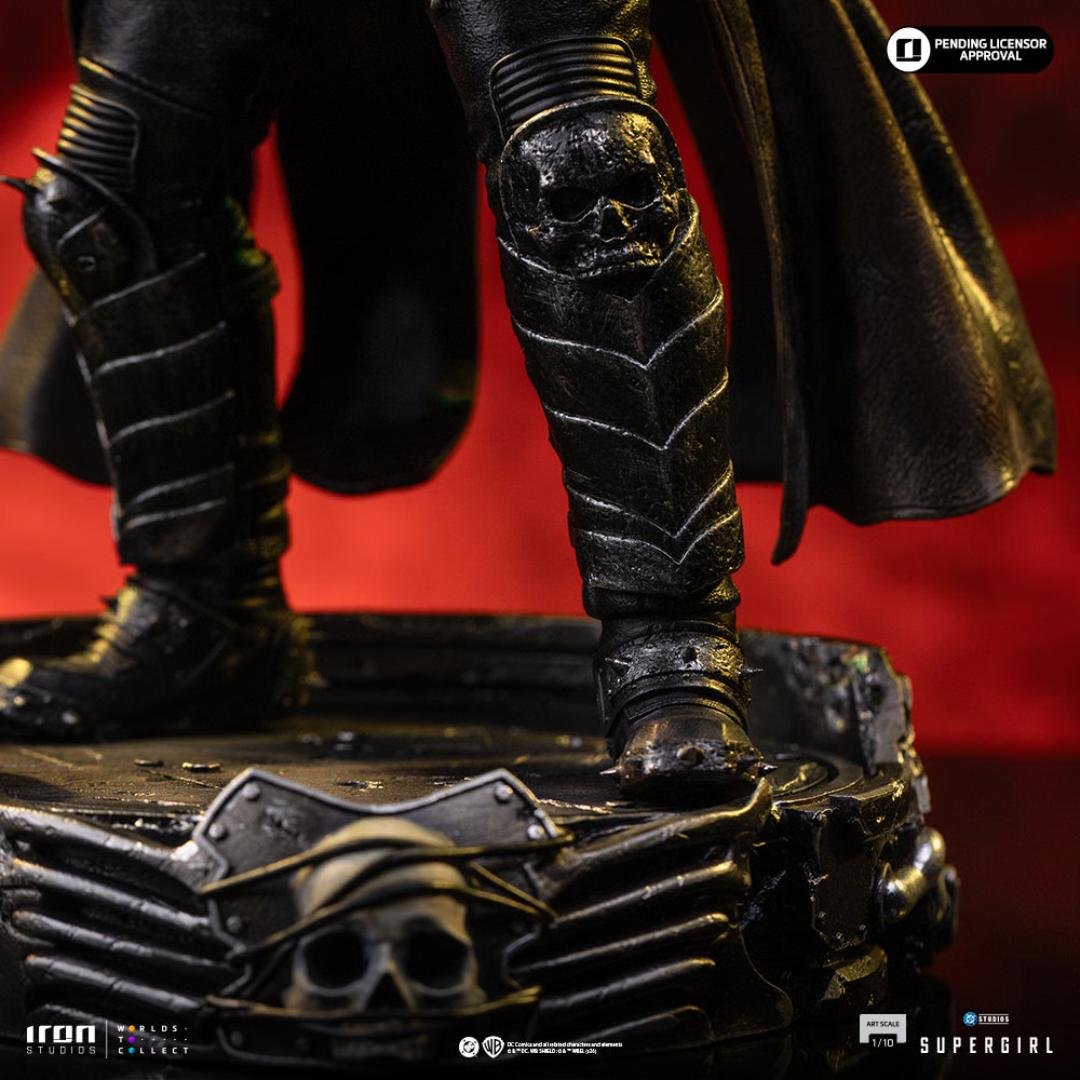 Lobo - Supergirl Movie Statue By Iron Studios