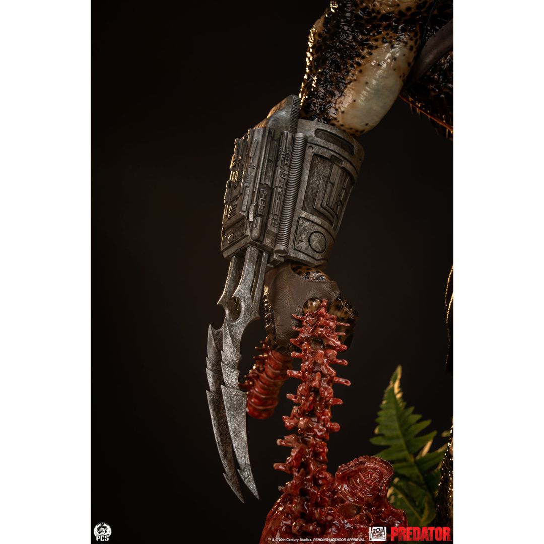 Predator Scale Statue By Pcs Collectibles