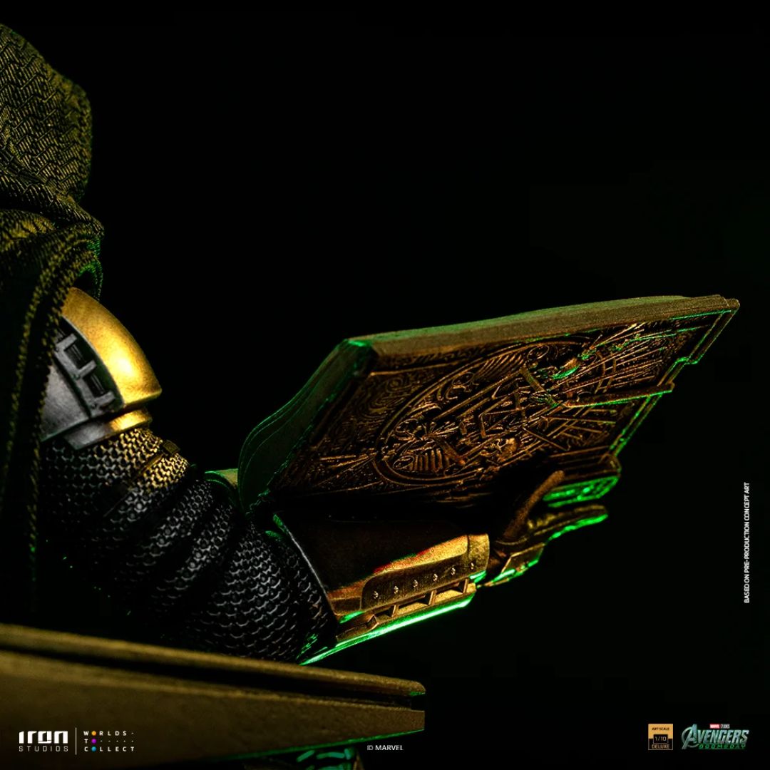 Avengers: Doomsday Doctor Doom On Throne Statue By Iron Studios