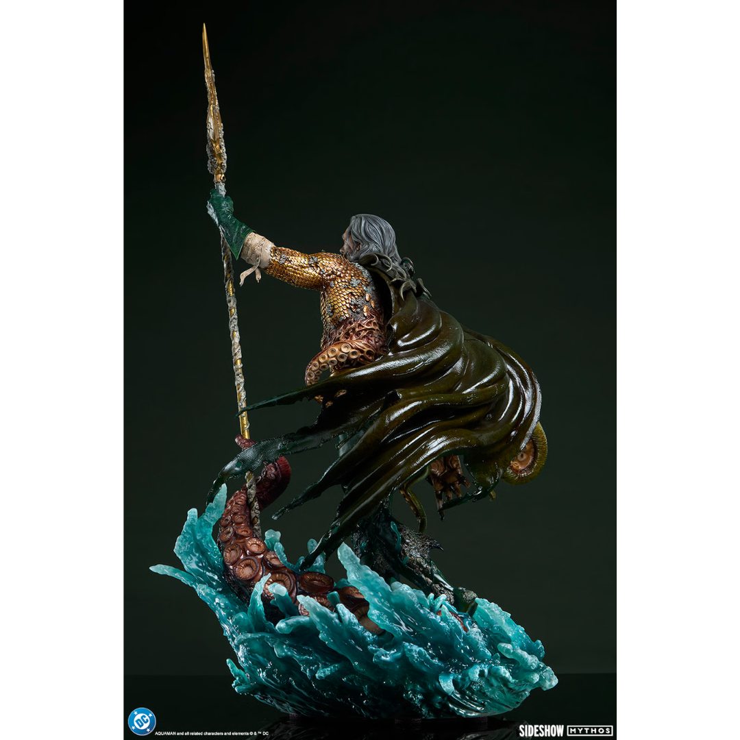 Aquaman: Lord Of The Deep Premium Format Statue By Sideshow Collectibles