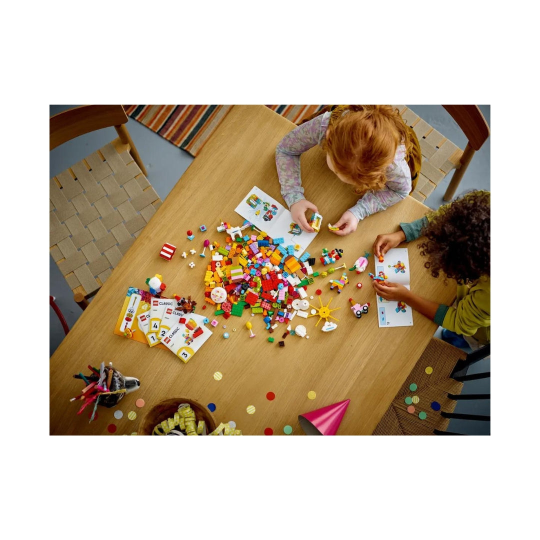 LEGO® Creative Party Box -Lego - India - www.superherotoystore.com