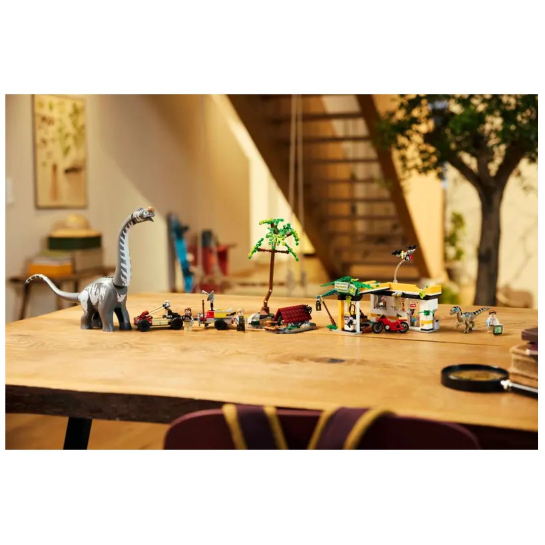 Jurassic Park Jurassic World Raptor & Titanosaurus Tracking Mission By Lego -Lego - India - www.superherotoystore.com