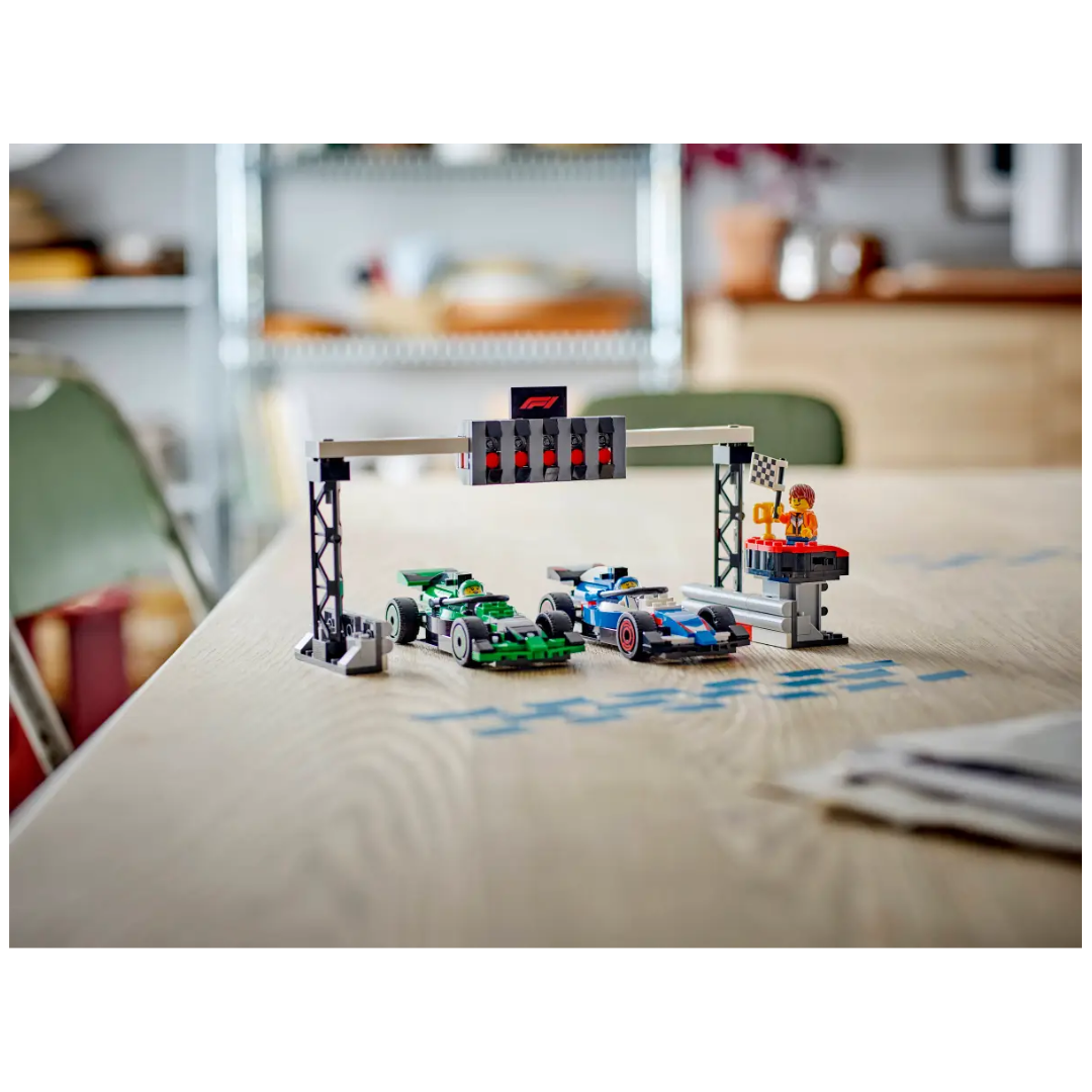 F1® Grid With Vcarb & Sauber Race Cars By Lego