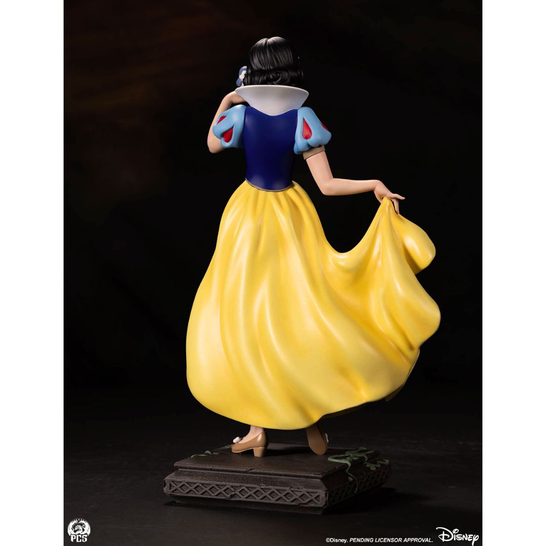 Snow White Statue By Pcs Collectibles