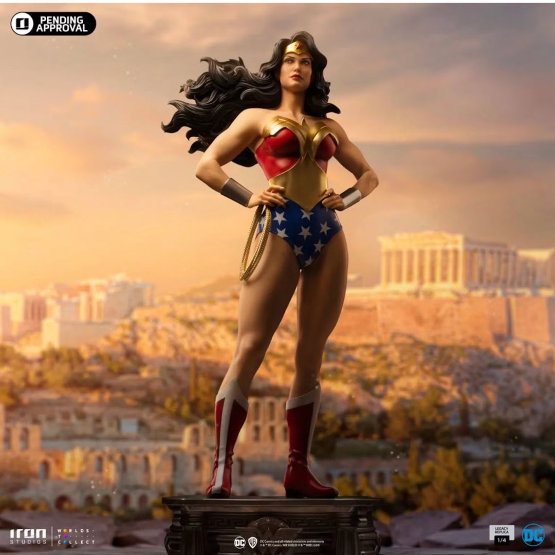 Wonder Woman - Dc Trinity - Legacy Replica Statue  By Iron Studios -Iron Studios - India - www.superherotoystore.com