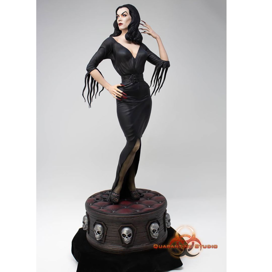 Vampira Statue By Sideshow Collectibles -Sideshow Collectibles - India - www.superherotoystore.com