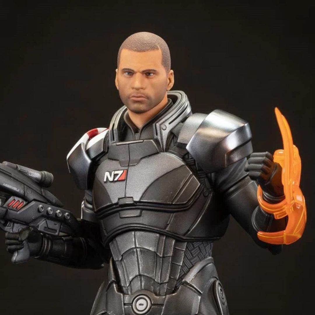Mass Effect Commander John Shepard 9-Inch Statue By Dark Horse Comics -Dark Horse - India - www.superherotoystore.com