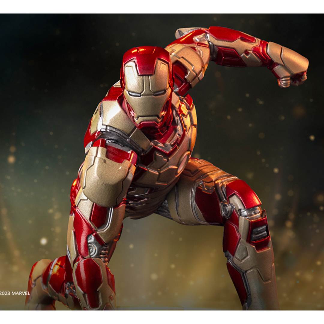 CCXP 23 Exclusive Iron Man MK 42 Statue by Iron Studios -Iron Studios - India - www.superherotoystore.com