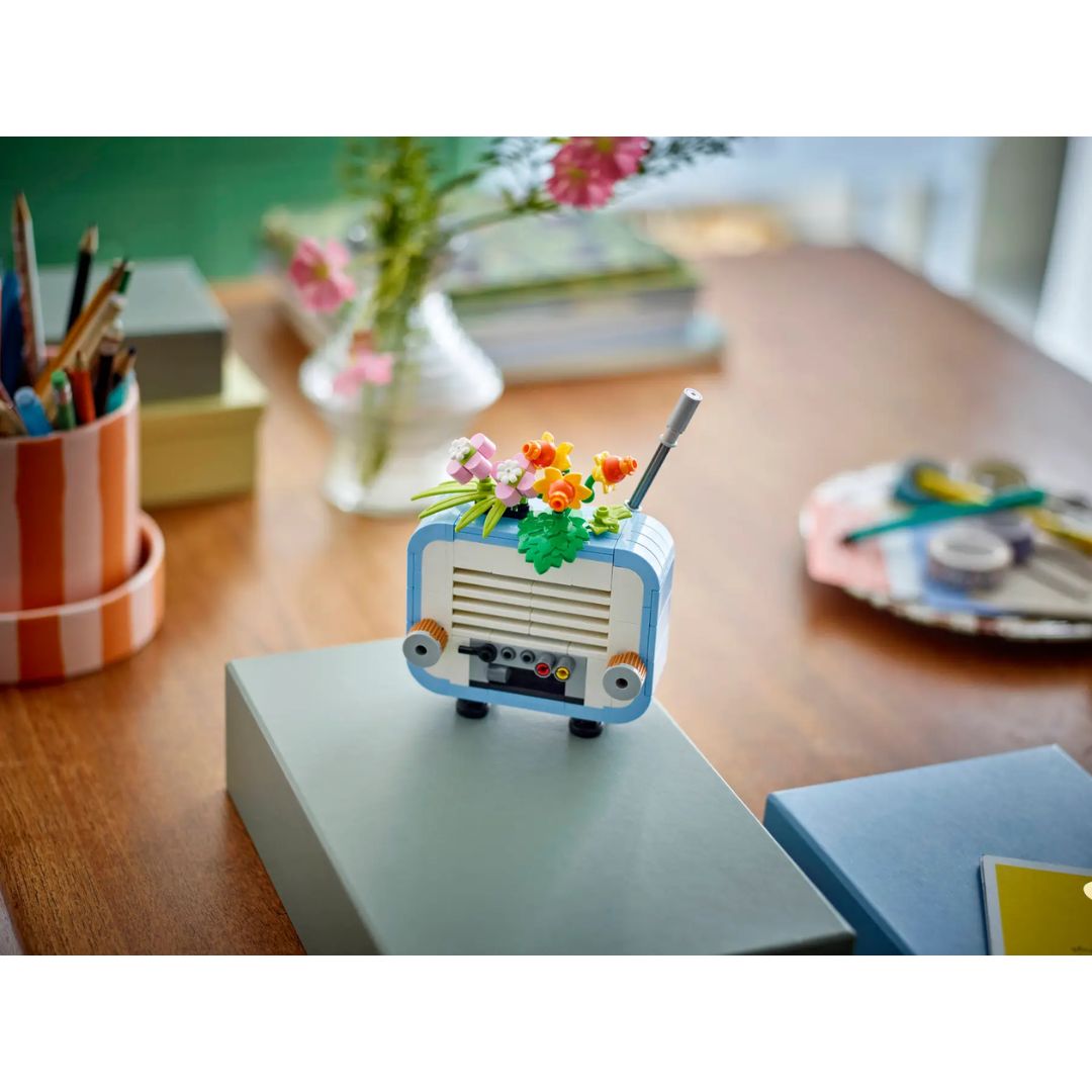 Record Player With Flowers By Lego -Lego - India - www.superherotoystore.com