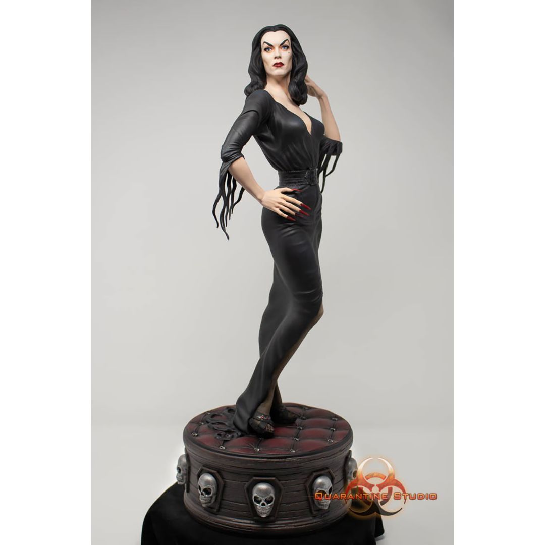 Vampira Statue By Sideshow Collectibles -Sideshow Collectibles - India - www.superherotoystore.com