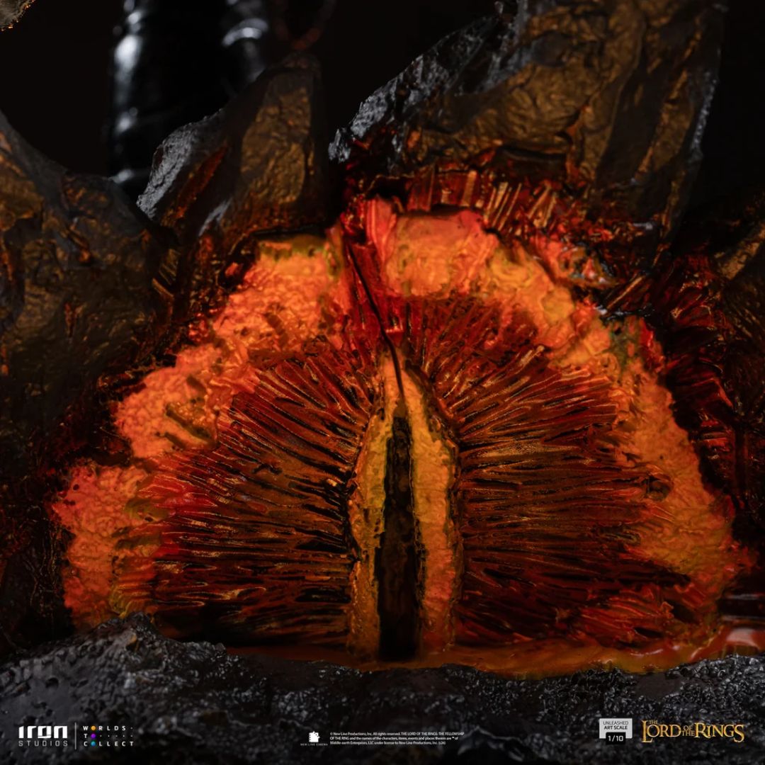 Sauron Unleashed - The Lord of the Rings Statue By Iron Studios