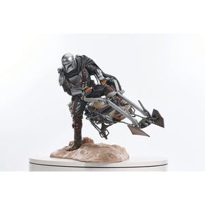 Star Wars: The Mandalorian Din Djarin on Speeder Bike Premier Collection 1:7 Scale Statue by Diamond Select Toys -Diamond Gallery - India - www.superherotoystore.com