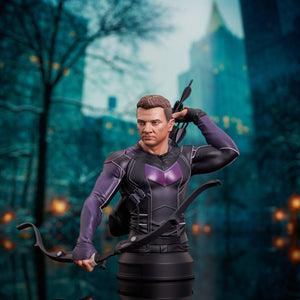 Marvel Hawkeye 1:6 Scale Mini-Bust by Diamond Select Toys -Diamond Gallery - India - www.superherotoystore.com