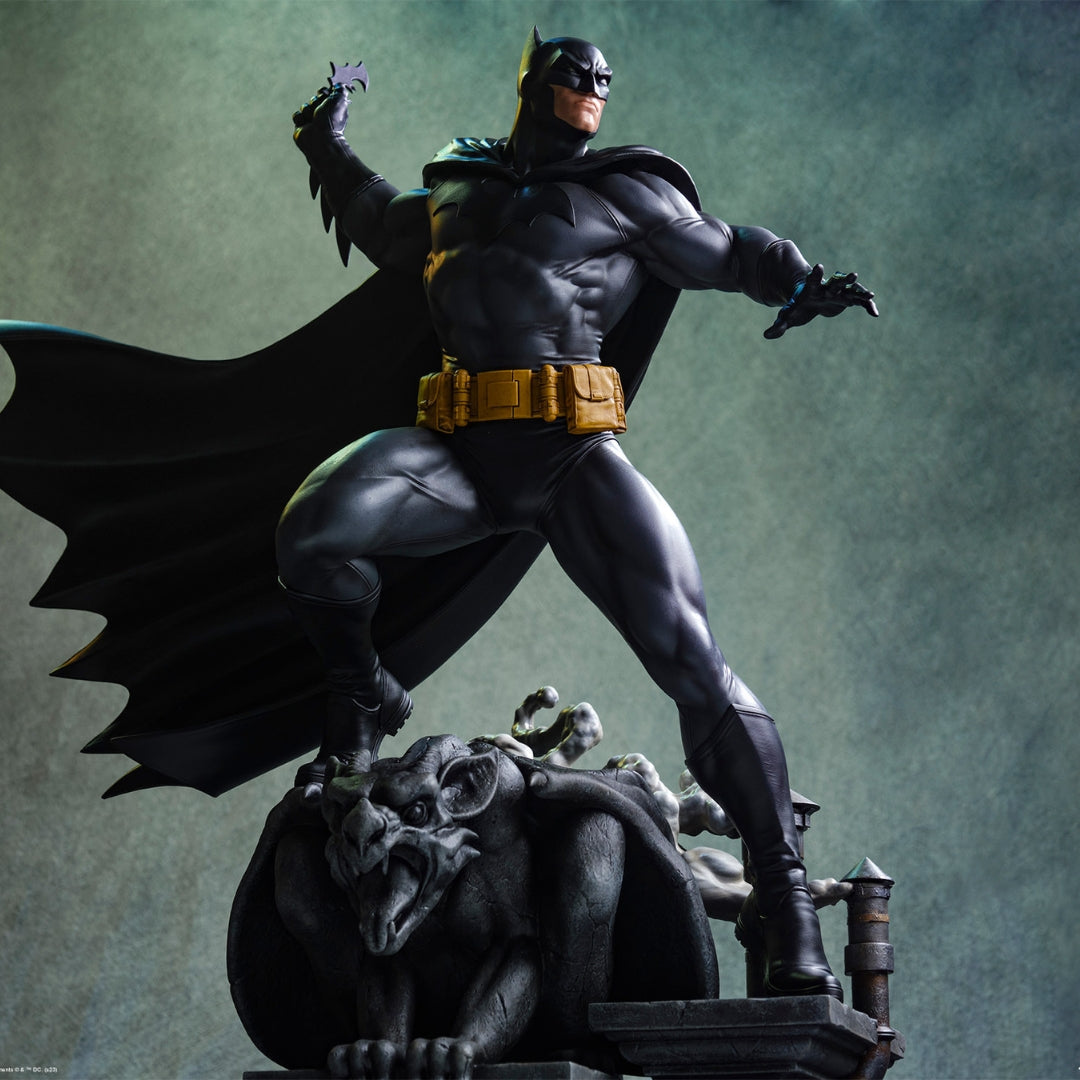 Batman™ (Black and Gray Edition) Sixth Scale Maquette by Tweeterhead -Tweeterhead - India - www.superherotoystore.com