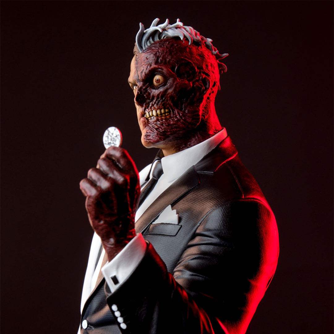 Two-Face Quarter Scale Maquette by Tweeterhead -Tweeterhead - India - www.superherotoystore.com