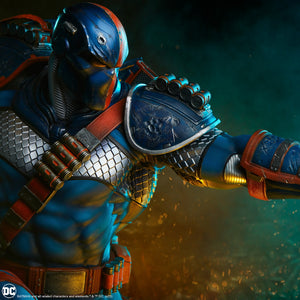 Deathstroke Premium Format™ Figure by Sideshow Collectibles -Sideshow Collectibles - India - www.superherotoystore.com