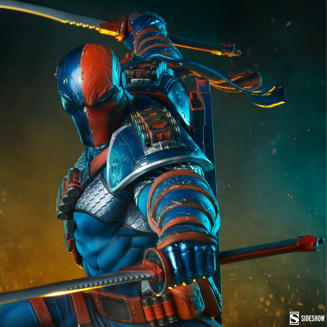 Deathstroke Premium Format™ Figure by Sideshow Collectibles -Sideshow Collectibles - India - www.superherotoystore.com