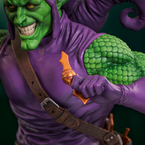 Marvel Comic Green Goblin 1:7 Scale Mini-Bust by Diamond Select Toys -Diamond Gallery - India - www.superherotoystore.com