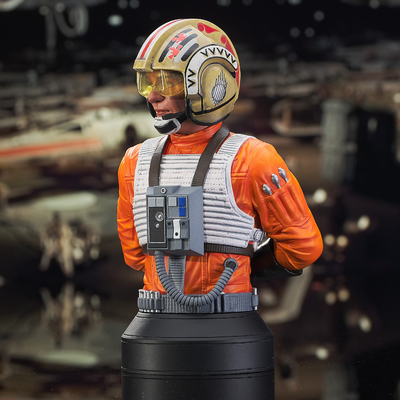 Star Wars: A New Hope Red Leader 1:6 Scale Mini-Bust by Diamond Gallery -Diamond Gallery - India - www.superherotoystore.com