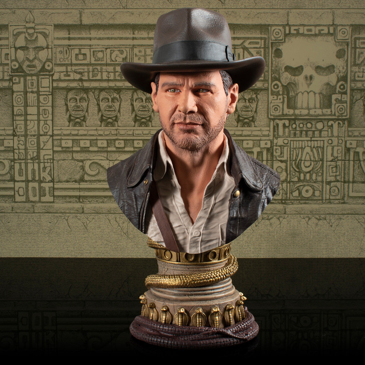 Indiana Jones Raiders of the Lost Ark Legends in 3D Indiana Jones 1:2 Scale Bust by Diamond Gallery -Diamond Gallery - India - www.superherotoystore.com