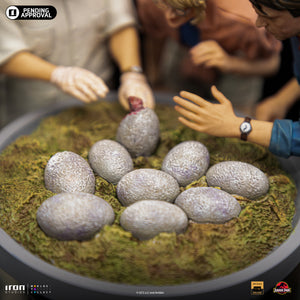 Jurassic Park Dino Hatching 1/10 Scale Statue by Iron Studios -Iron Studios - India - www.superherotoystore.com
