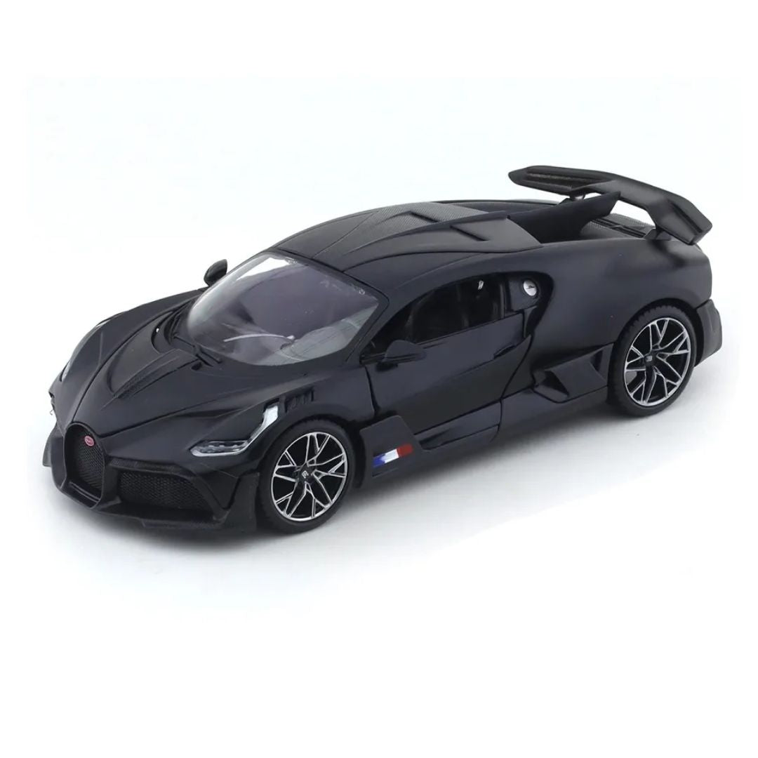 Black Bugatti Divo (Hard Case) 1:24 Scale Die-Cast Car By Maisto -Maisto - India - www.superherotoystore.com