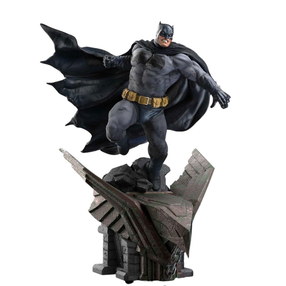 DC Comics Batman The Dark Knight Returns 1/4th Scale Figure by XM Studios -XM Studios - India - www.superherotoystore.com