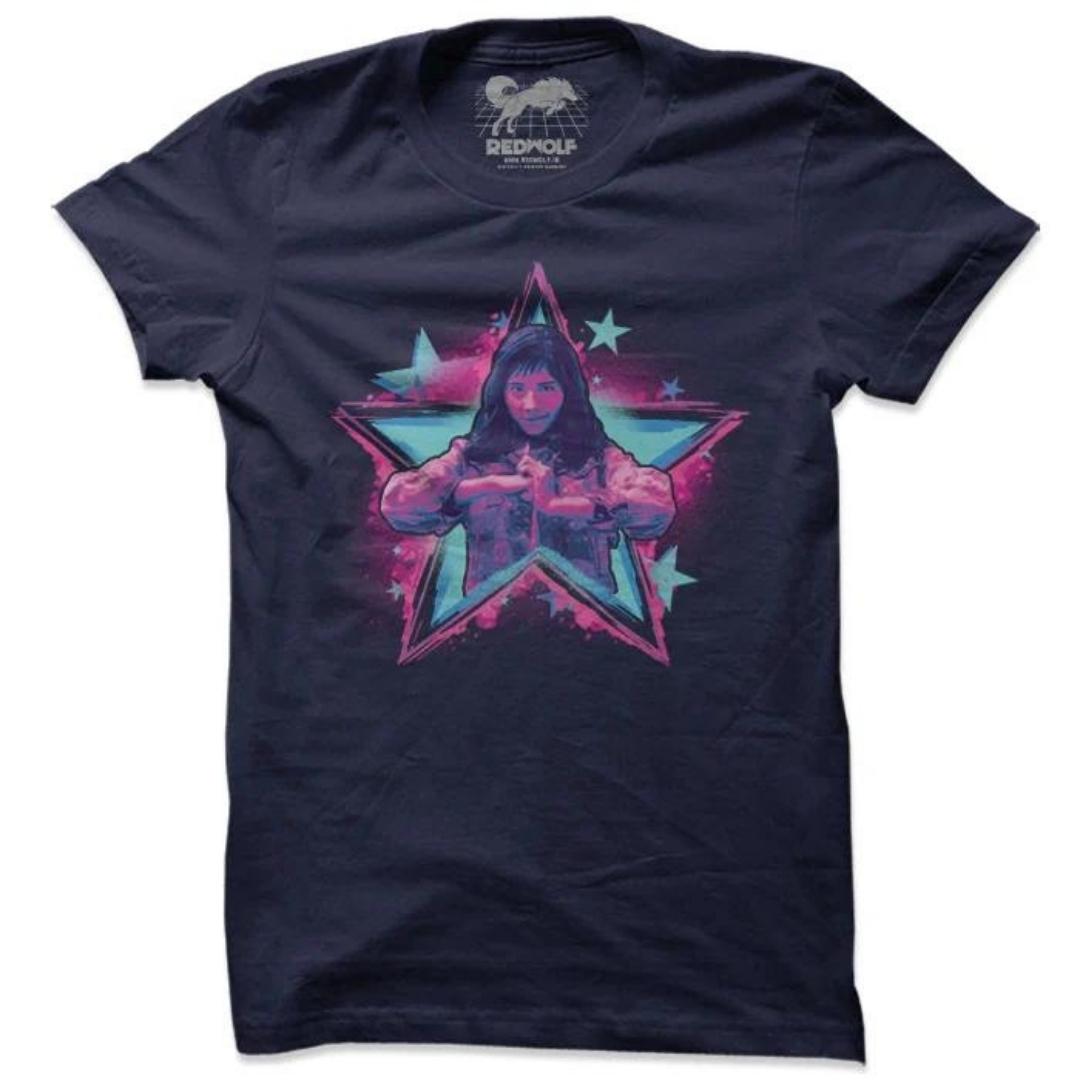 America Chavez - Marvel Official Doctor Strange T-shirt -Redwolf - India - www.superherotoystore.com