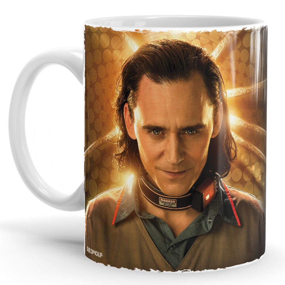 LOKI POSE - MARVEL OFFICIAL MUG -Redwolf - India - www.superherotoystore.com