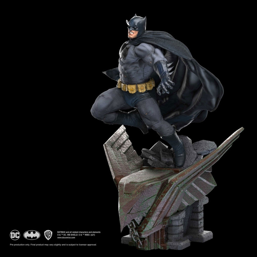 DC Comics Batman The Dark Knight Returns 1/6th Scale Figure by XM Studios -XM Studios - India - www.superherotoystore.com