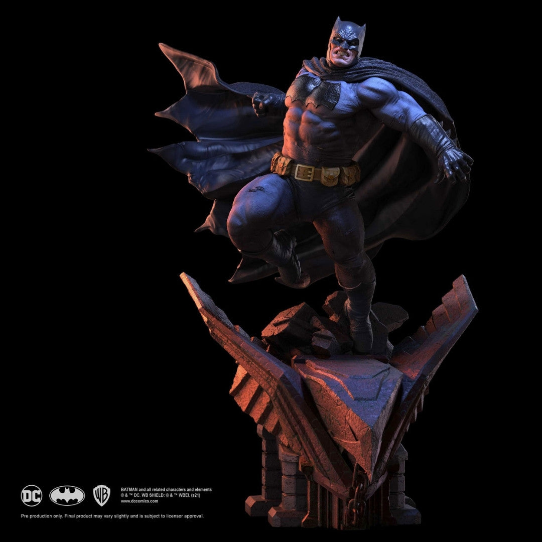 DC Comics Batman Dark Knight Returns 1/6 Scale Figure by XM