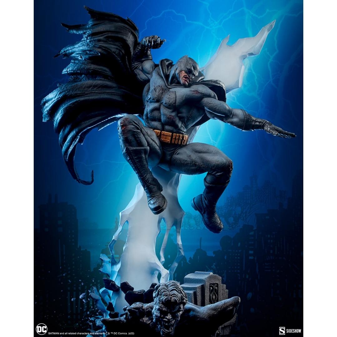 Batman: The Dark Knight Returns Premium Format Figure by Sideshow Collectibles -Sideshow Collectibles - India - www.superherotoystore.com