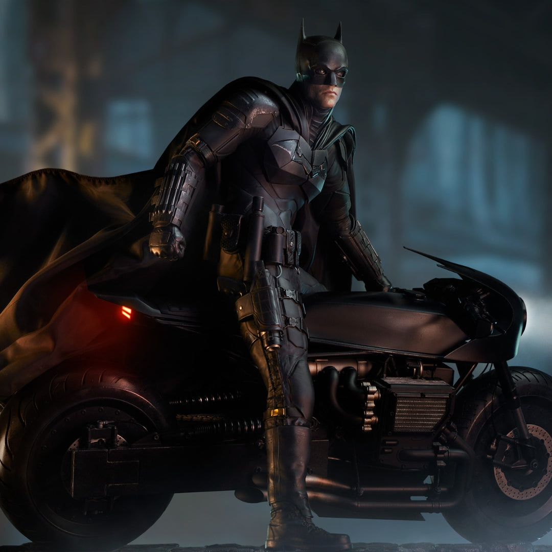 The Batman Premium Format™ Figure by Sideshow Collectibles -Sideshow Collectibles - India - www.superherotoystore.com