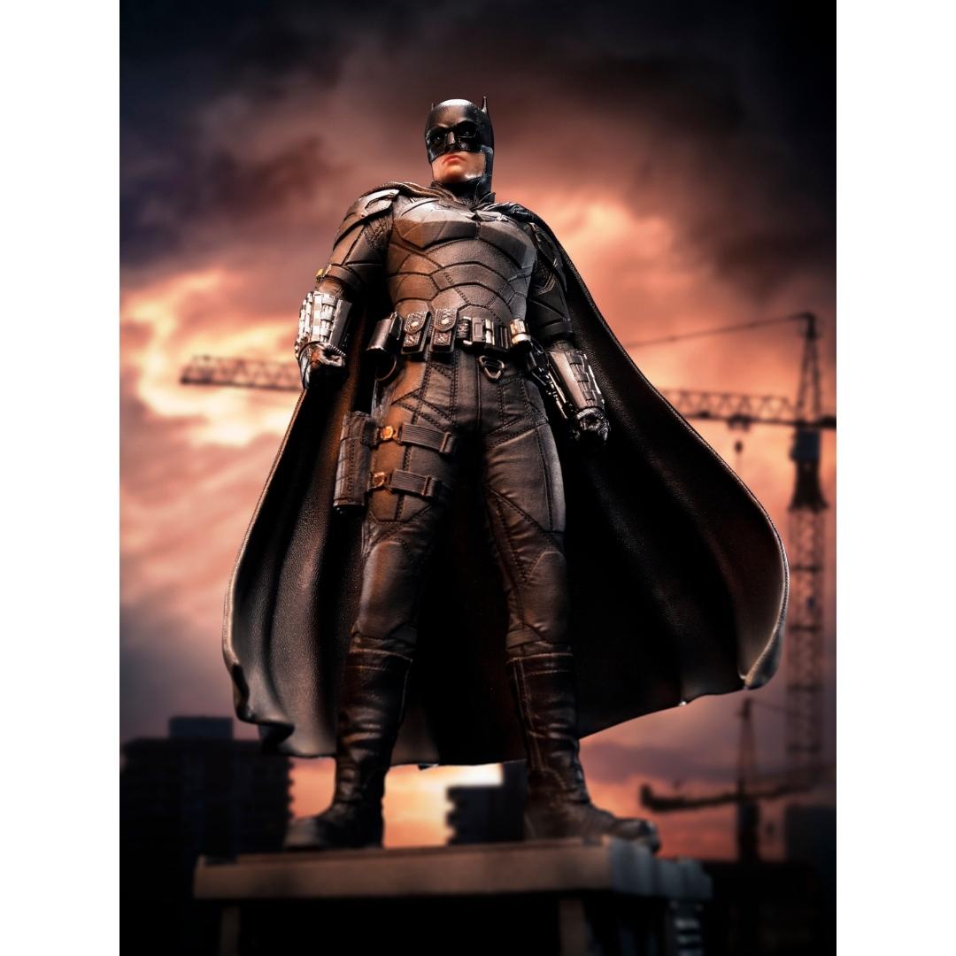 The Batman 1/10 Art Scale Statue by Iron Studios -Iron Studios - India - www.superherotoystore.com