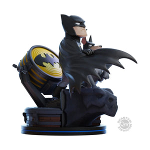 Batman & Ace Q-Fig Elite by Quantum Mechanix -Quantum Mechanix - India - www.superherotoystore.com