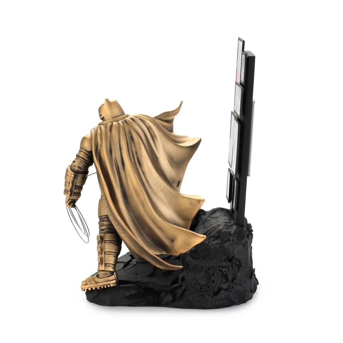 Batman The Dark Knight Returns Limited Edition Gild Figurine by Royal Selangor -Royal Selangor - India - www.superherotoystore.com
