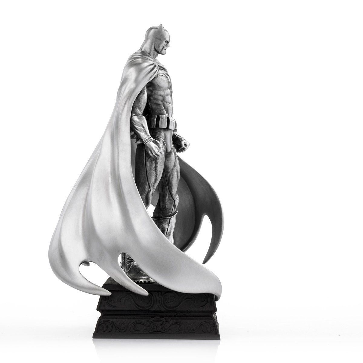 Batman Resolute Figurine by Royal Selangor -Royal Selangor - India - www.superherotoystore.com