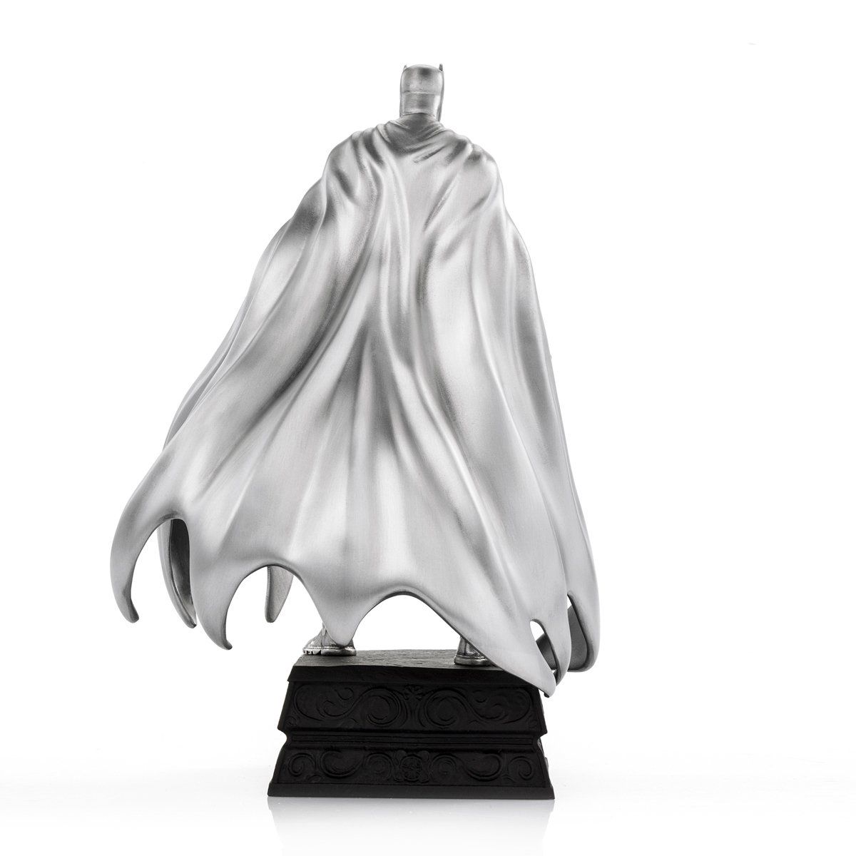 Batman Resolute Figurine by Royal Selangor -Royal Selangor - India - www.superherotoystore.com